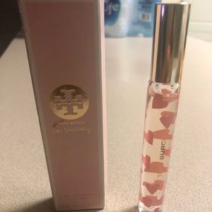 Tory Burch perfum